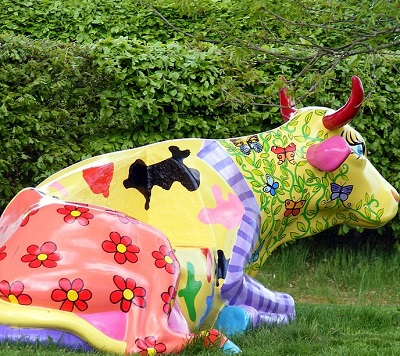 vache-peinte-(1).jpg